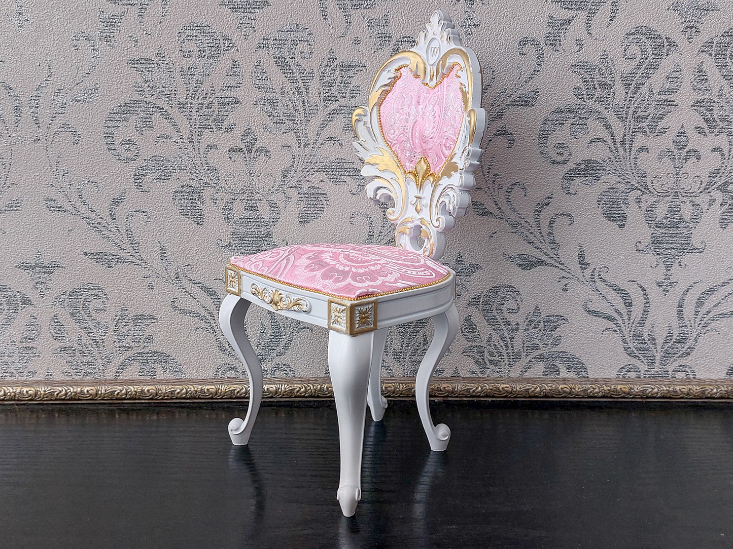 Reserved - 1/4 cabriole chair white & pink