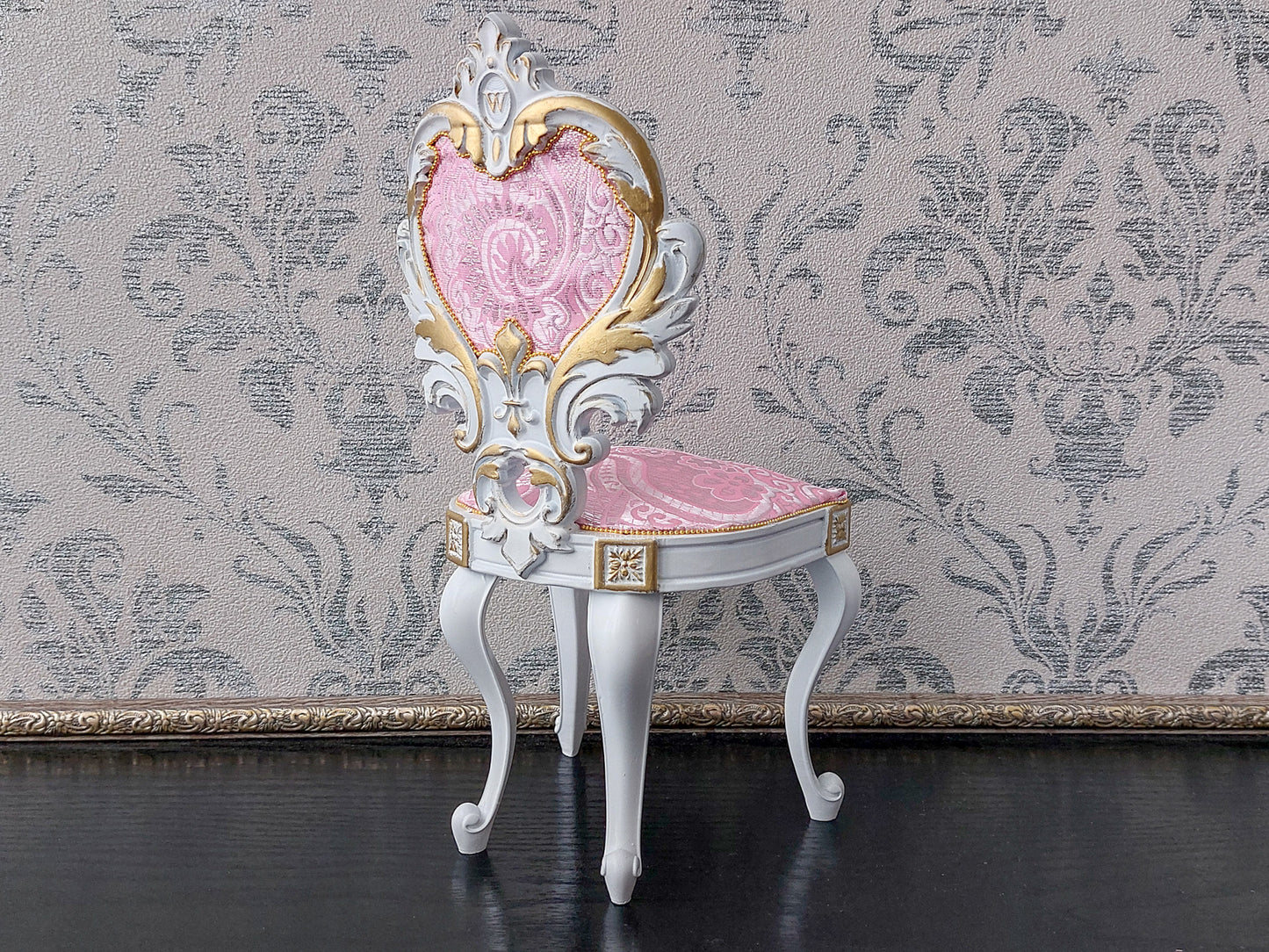 Reserved - 1/4 cabriole chair white & pink