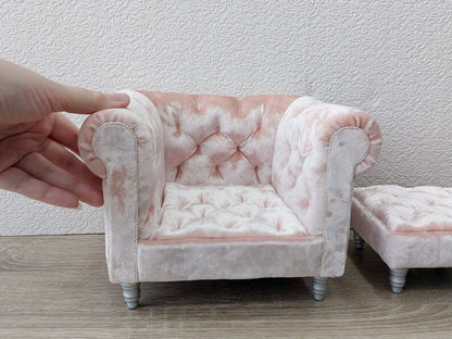 Chesterfield armchair with ottoman, pink velvet