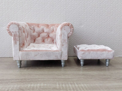 Chesterfield armchair with ottoman, pink velvet